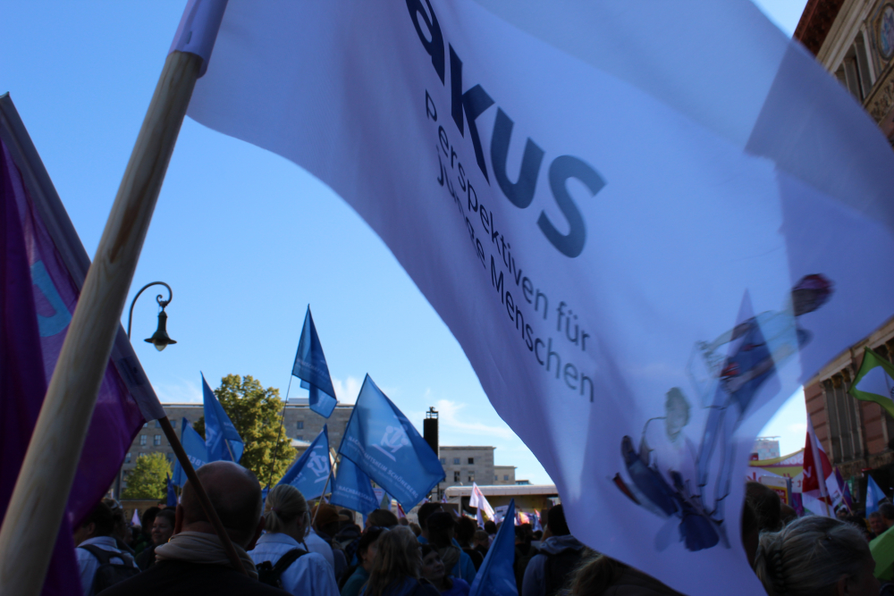 Kundgebung Kundgebung vor dem Abgeordnetenhaus